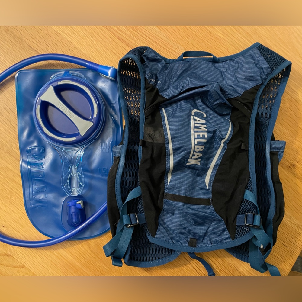 Camelbak Running Vest with 1.5 water bladder